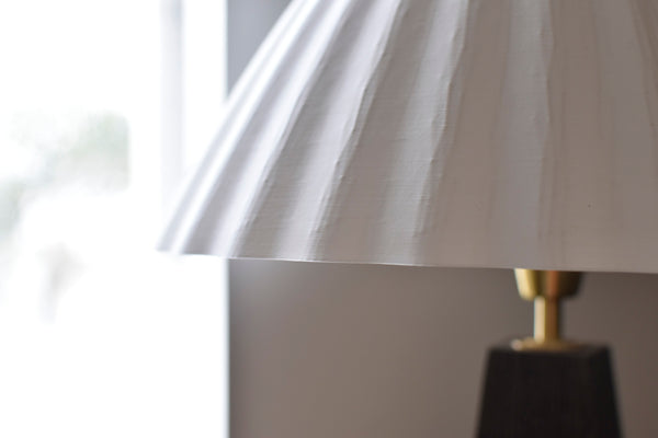 Lámpara de mesa decorativa Swing Alamo